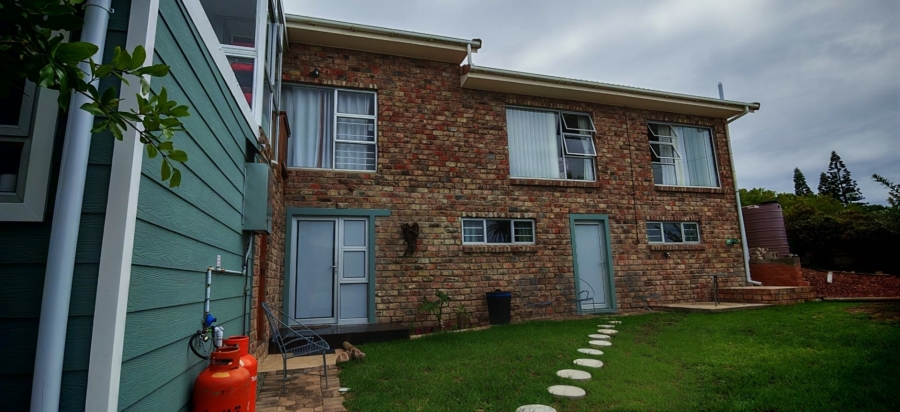 5 Bedroom Property for Sale in Dana Bay Western Cape